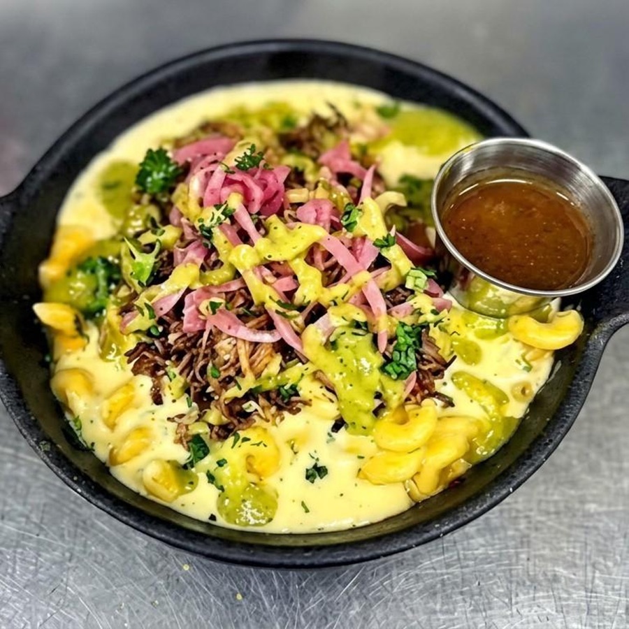 Birria Mac N Cheese