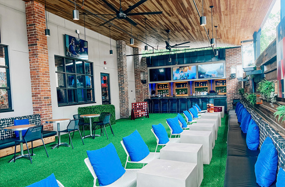 The Social Garden at Ale & Ivy